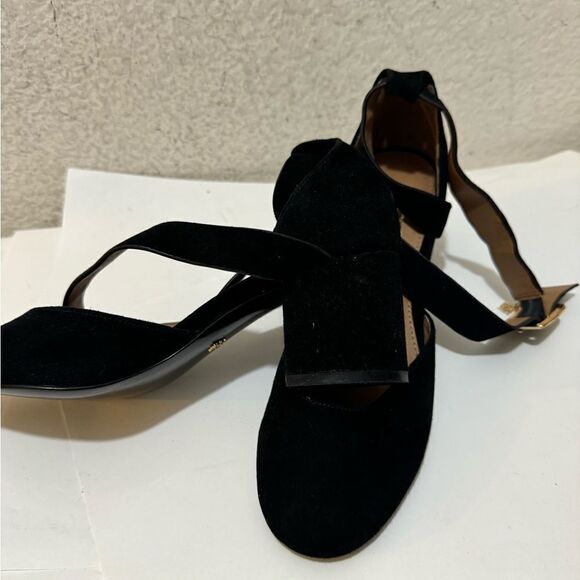 NANETTE LEPORE Demi Black Suede Two-Piece Crisscross Pumps Shoes - Picture 8 of 11